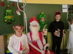 Rok szkolny 2023-2024 - 107 - Mikoêajki 2023